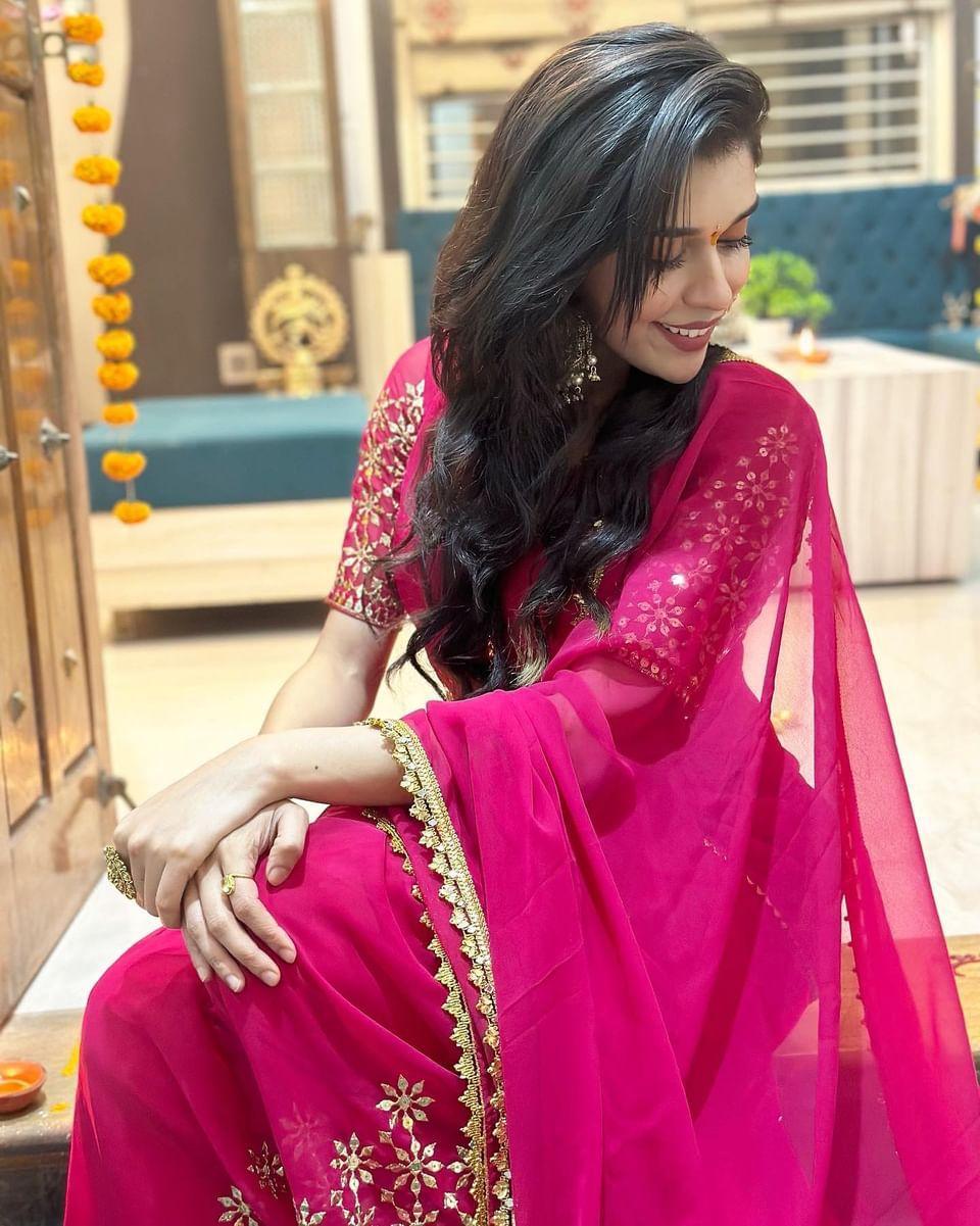 ROSY EMBROIDERED SHARARA SET - Sarnya