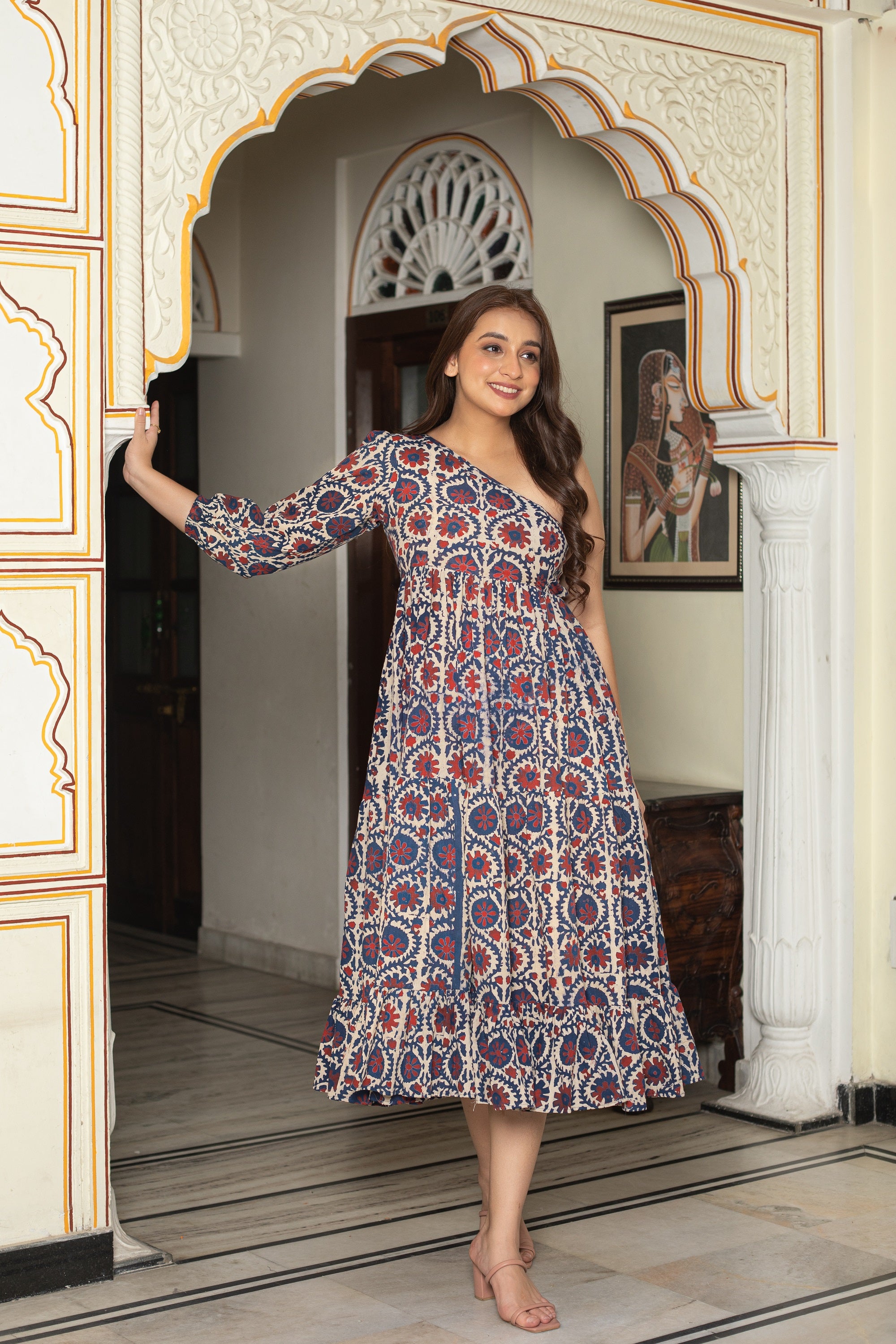 WINY BLOOM - Sarnya