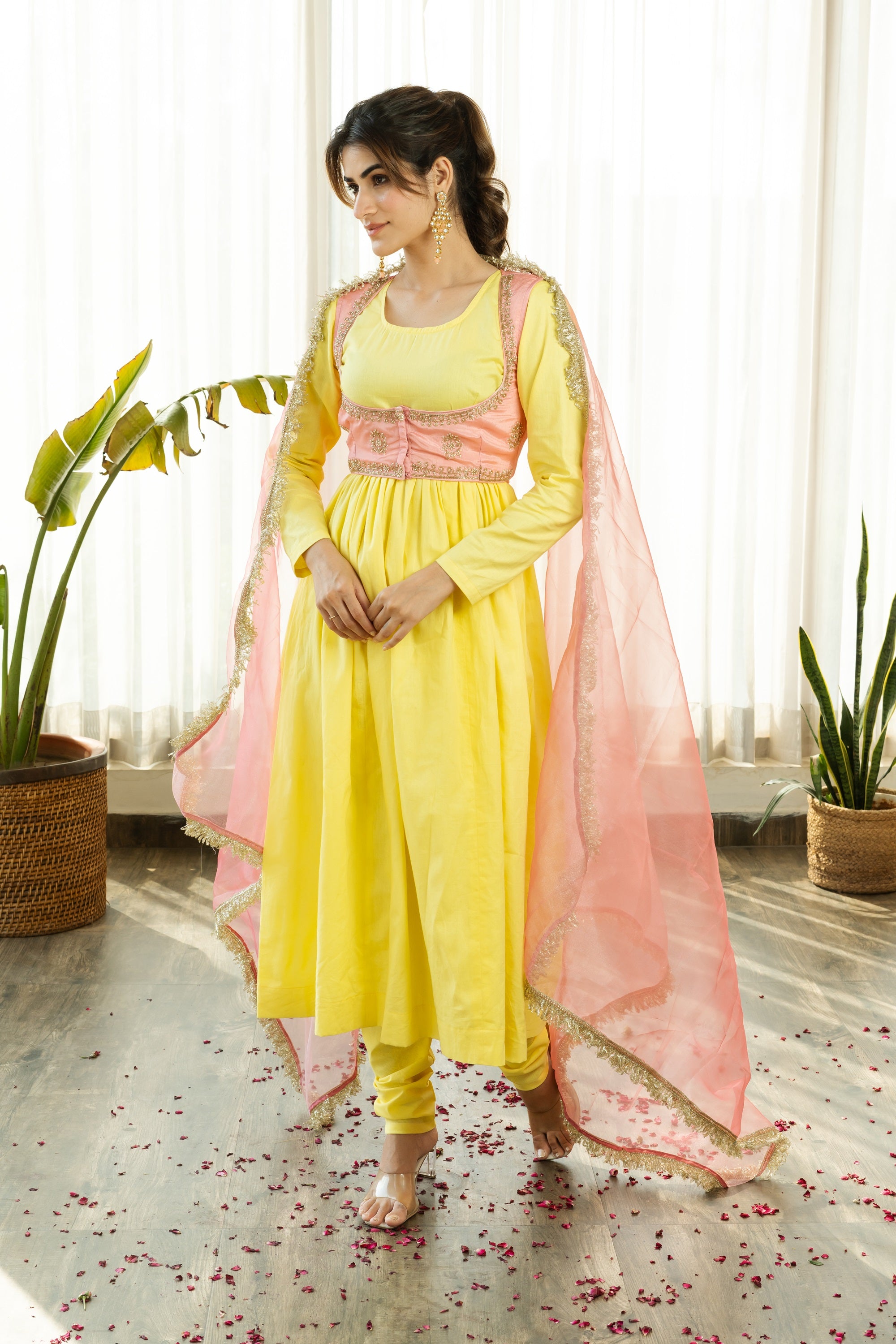 AAINA YELLOW SUIT SET WITH PINK EMBROIDERED CROP JACKET - Sarnya
