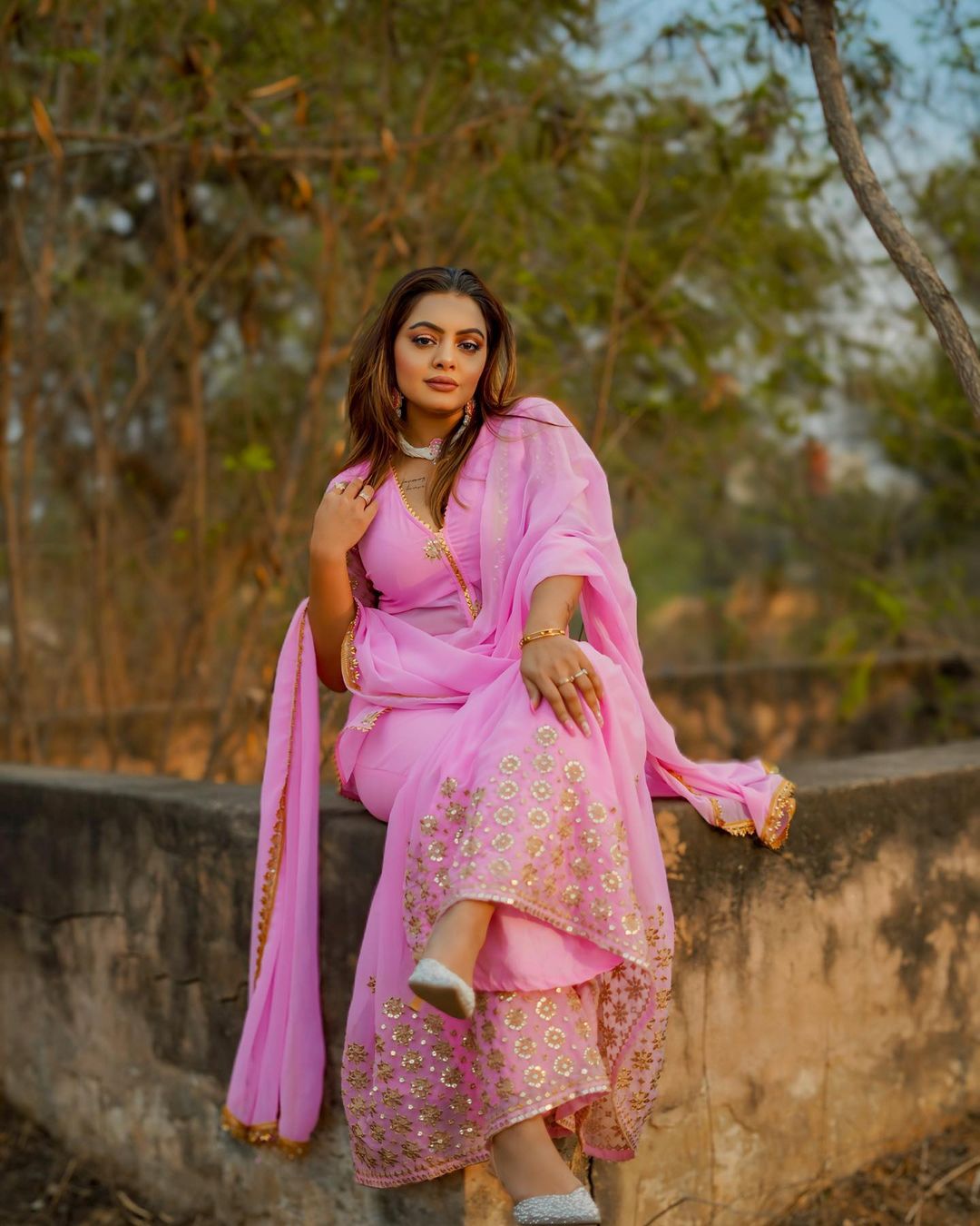 LIGHT PINK EMBROIDERED SHARARA SET - Sarnya