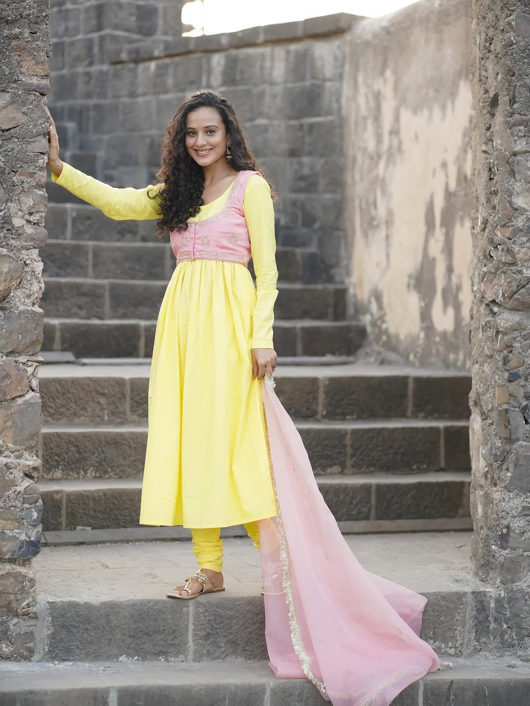 AAINA YELLOW SUIT SET WITH PINK EMBROIDERED CROP JACKET