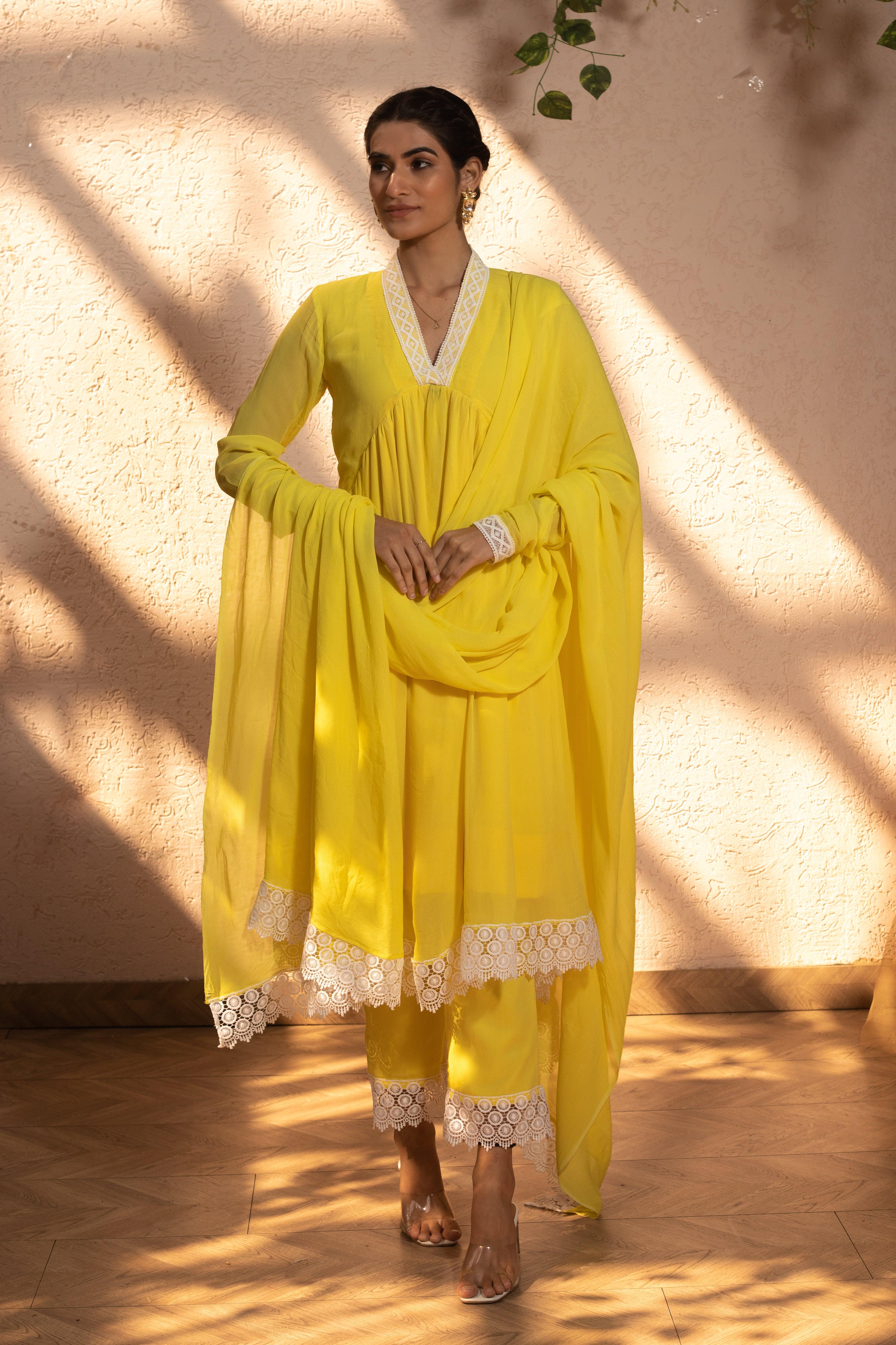 YELLOW LILY SET - Sarnya