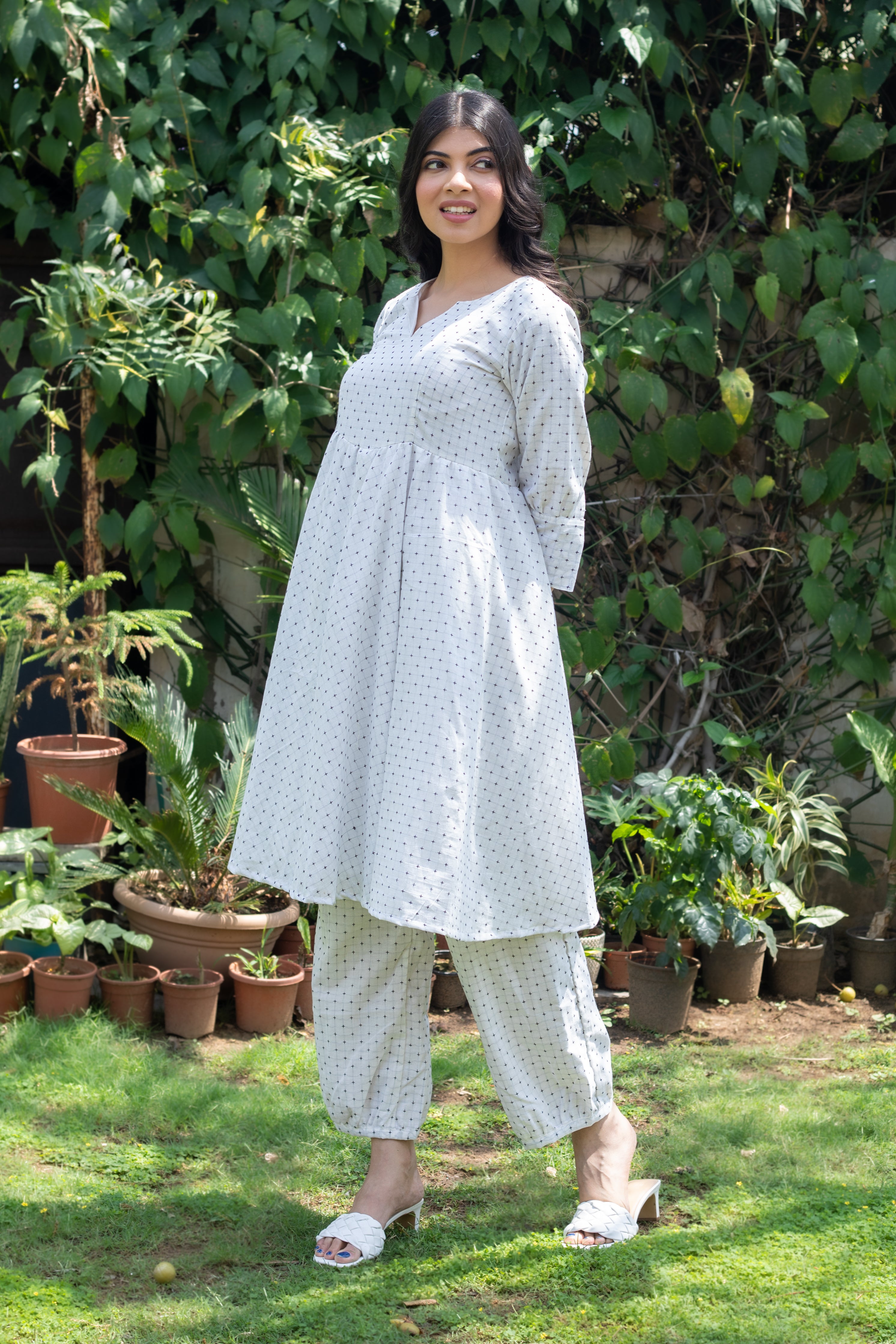 DAISY SET - Sarnya