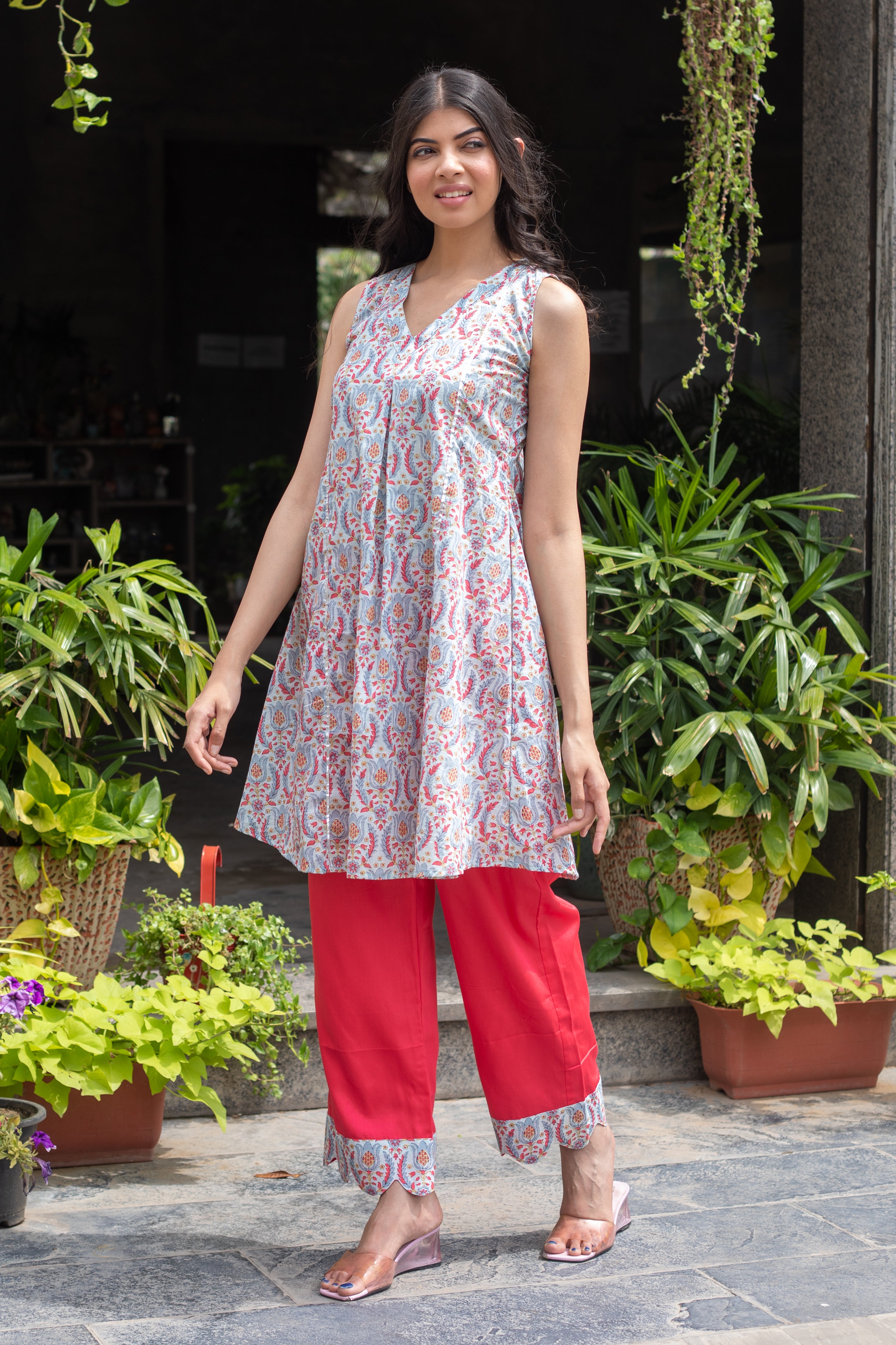 VAMIKA SET - Sarnya