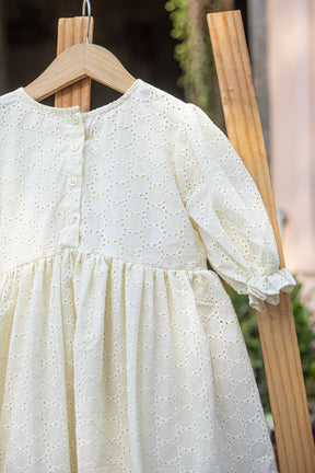 TINY FIAN