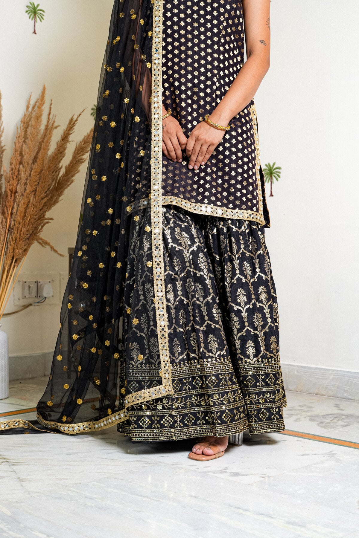 KANIKA BLACK GOLD BANARASI EMBROIDERED SHARARA SET