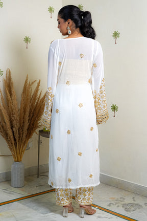 NYRA EMBROIDERED GEORGETTE KURTA SET WITH BLOUSE