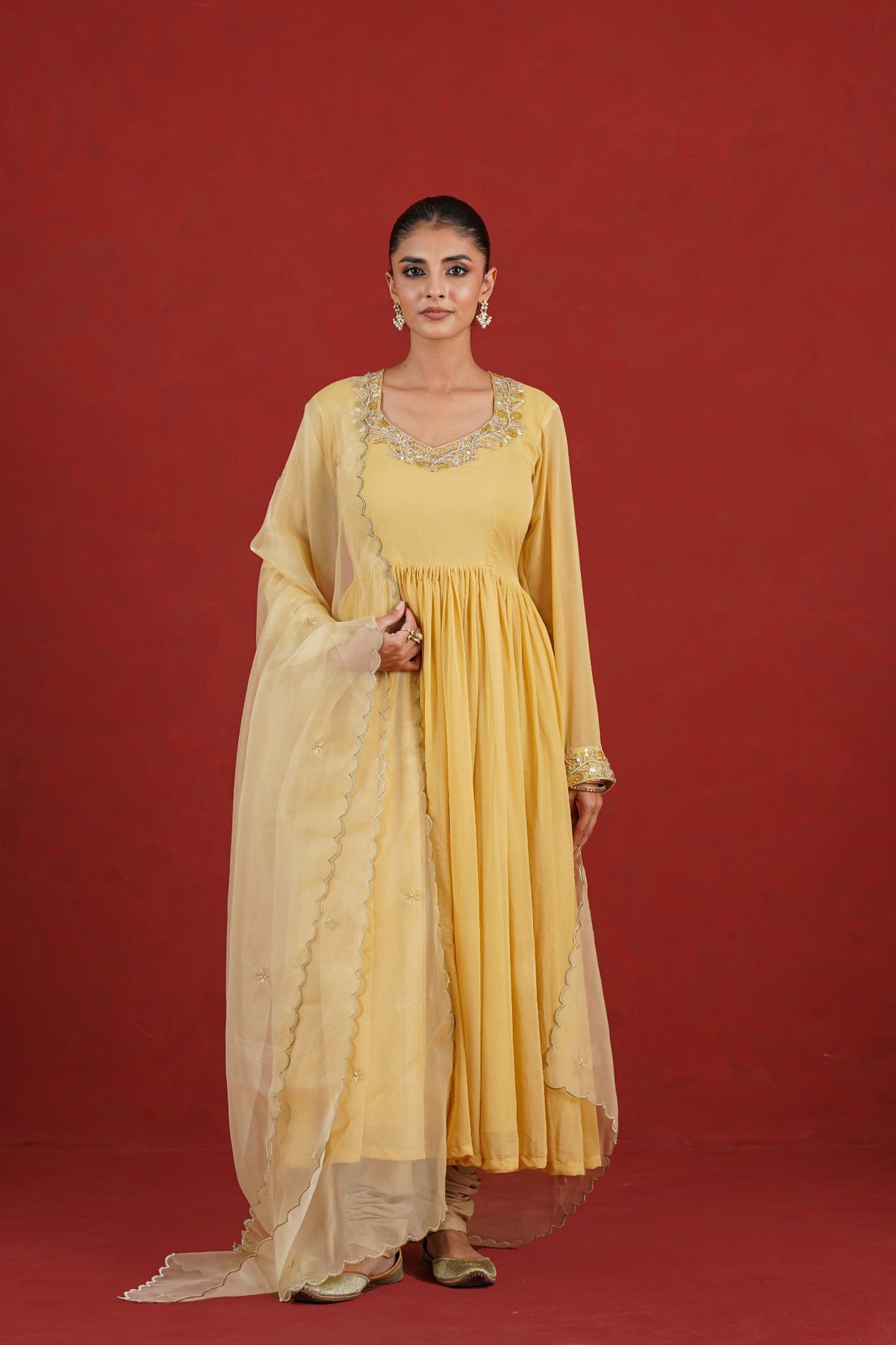 Cream hand embroidered chiffon kurta set with churidar and organza dupatta - front view