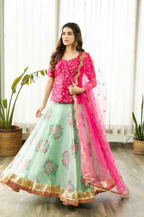 RAASHNA EMBELLISHED LEHENGA WITH PINK DUPATTA - Sarnya