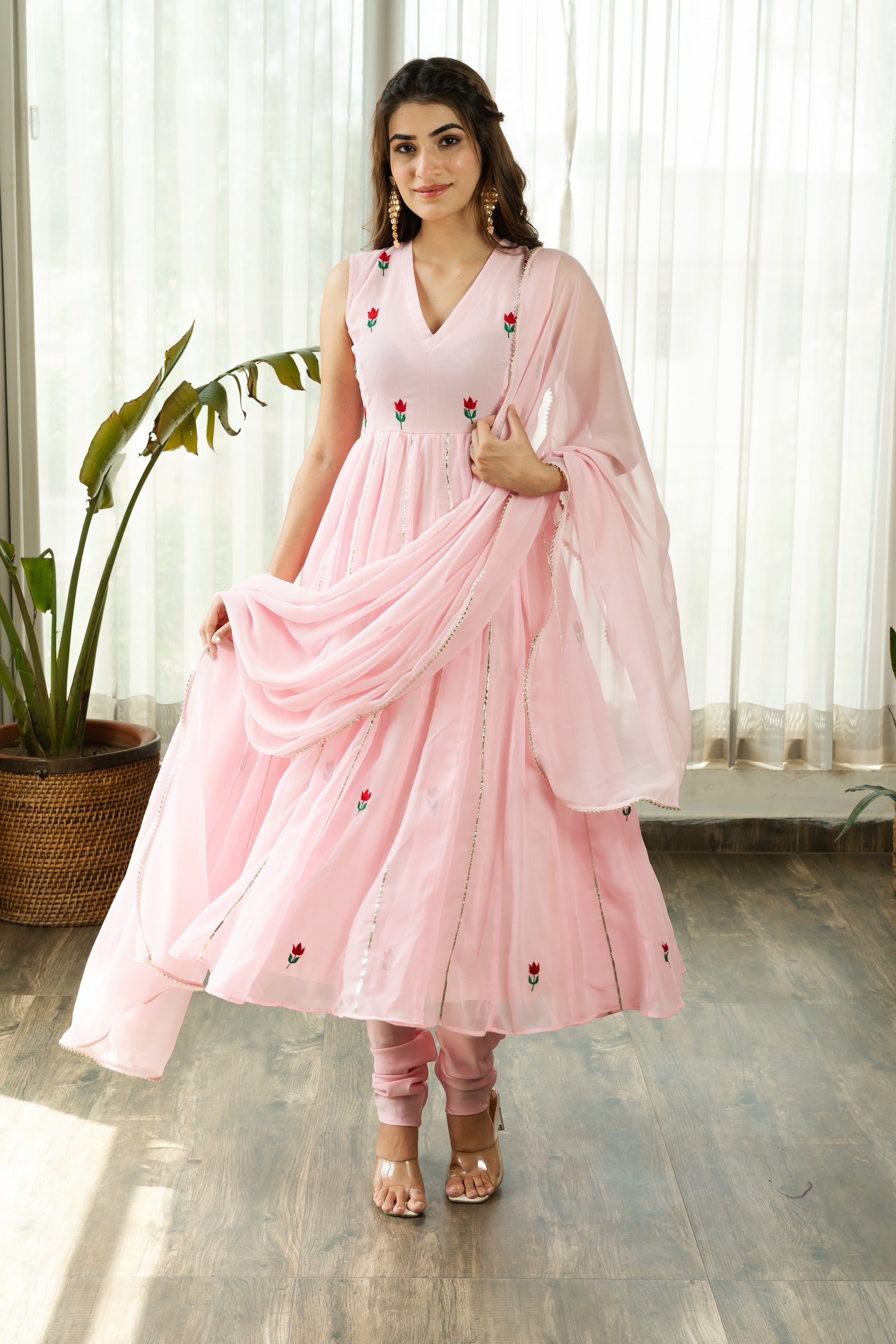 PREYA LIGHT PINK EMBROIDERED ANARKALI SUIT SET WITH DUPATTA - Sarnya