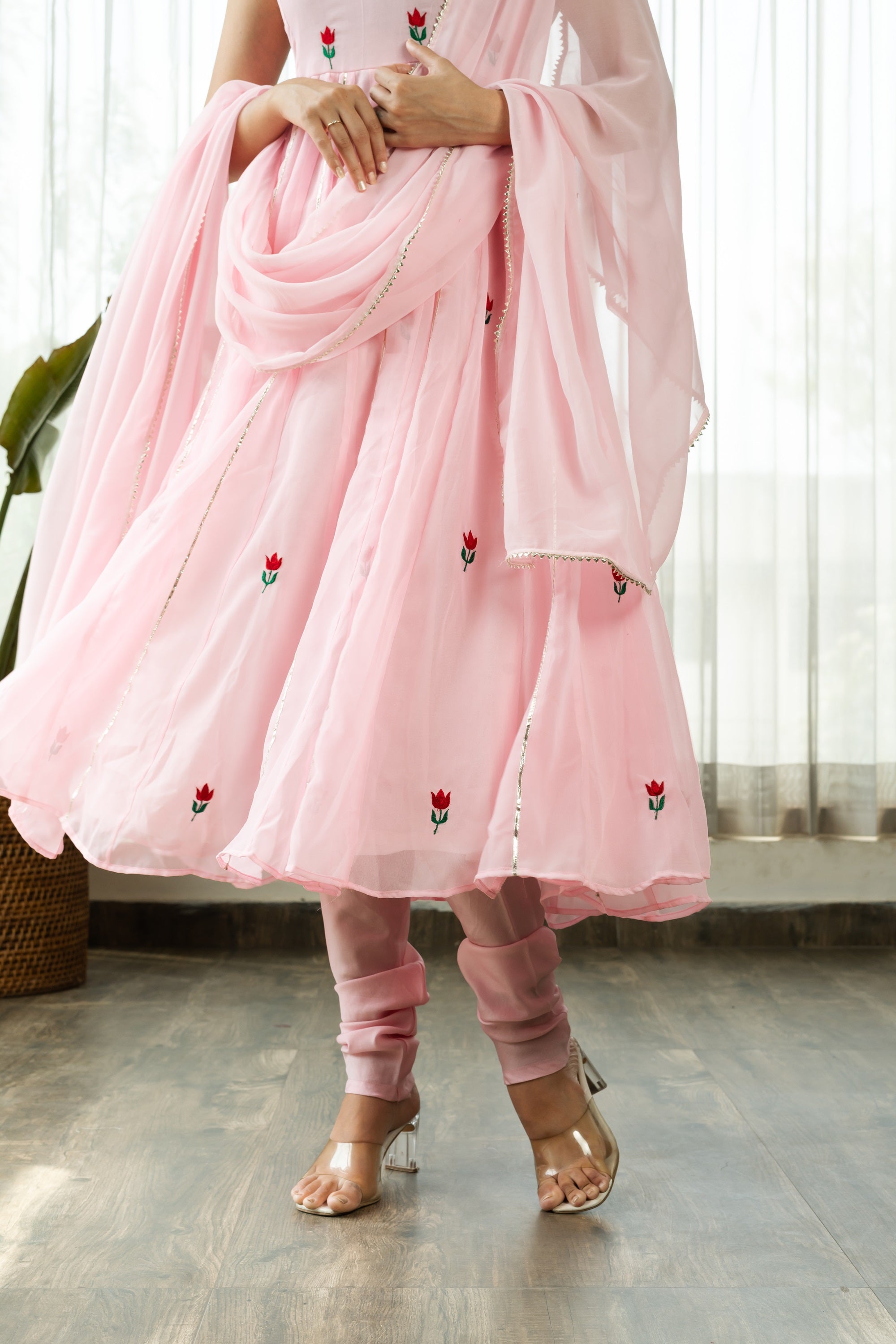 PREYA LIGHT PINK EMBROIDERED ANARKALI SUIT SET WITH DUPATTA - Sarnya