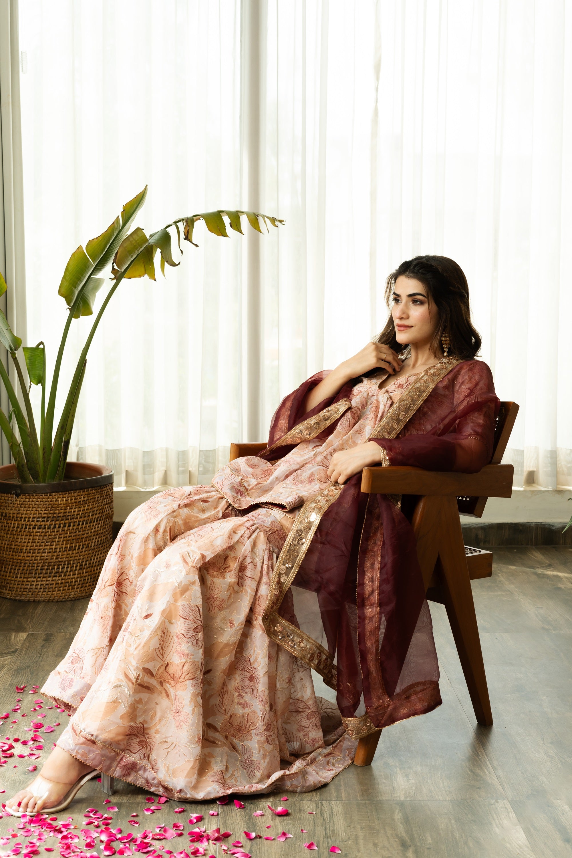 HANIA ORGANZA SHARARA SET WITH BROWN DUPATTA - Sarnya