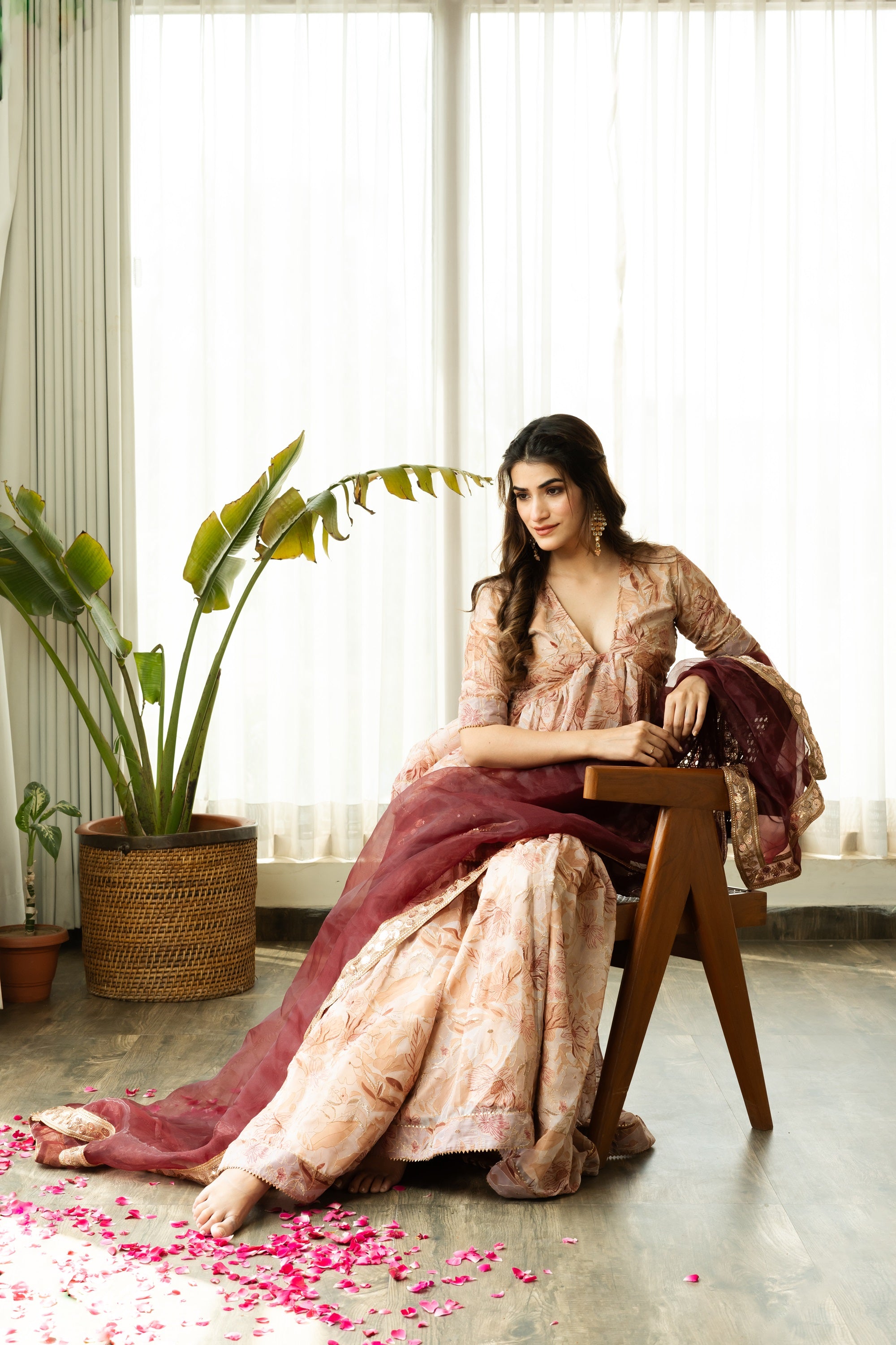 HANIA ORGANZA SHARARA SET WITH BROWN DUPATTA - Sarnya