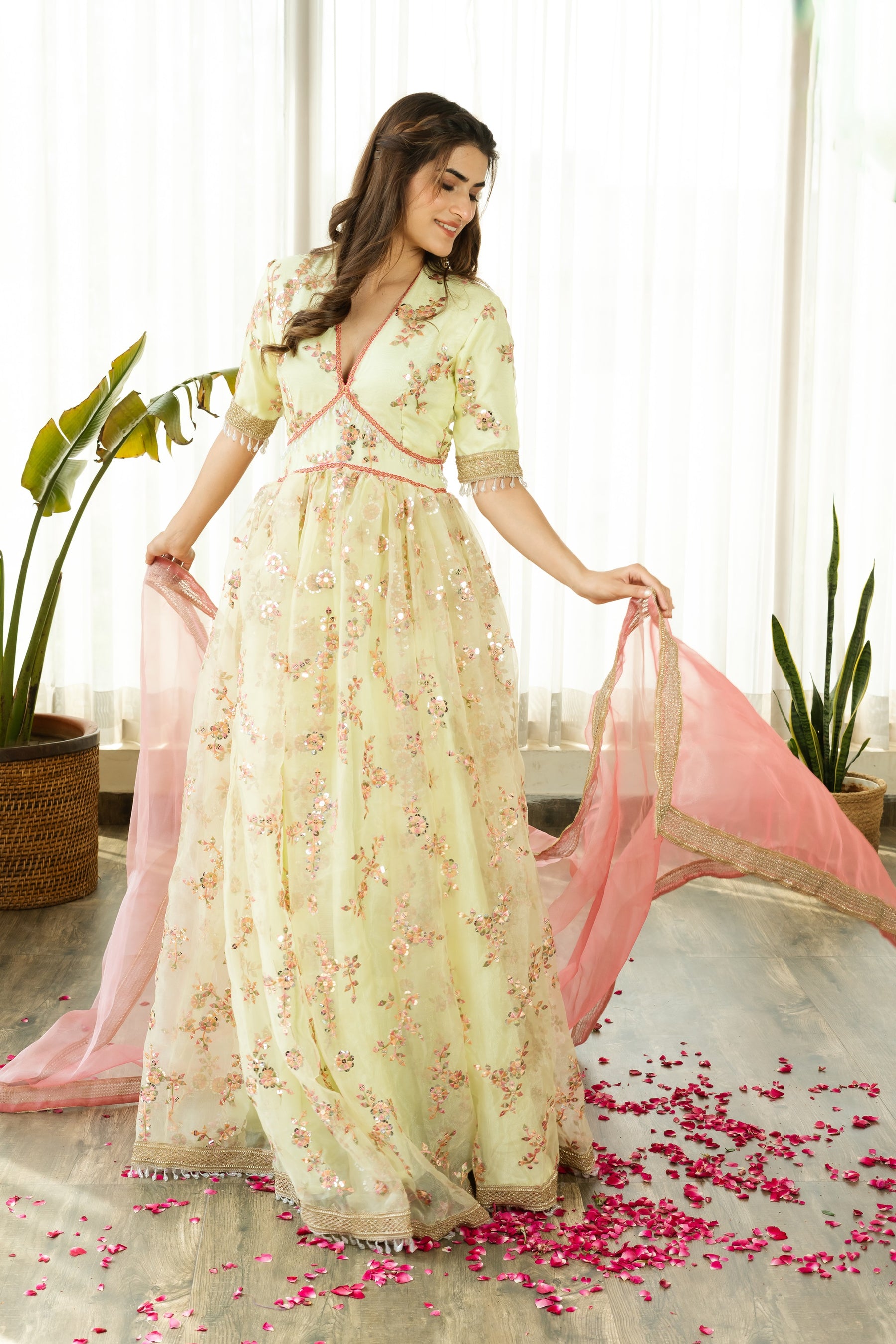 FALAK LIME EMBELLISHED SET - Sarnya