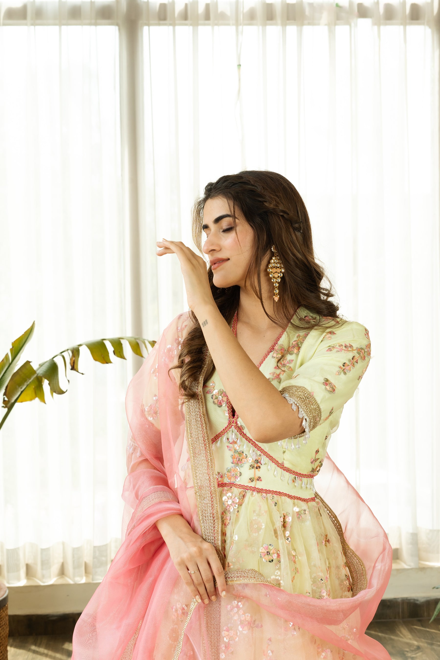 FALAK LIME EMBELLISHED SET - Sarnya