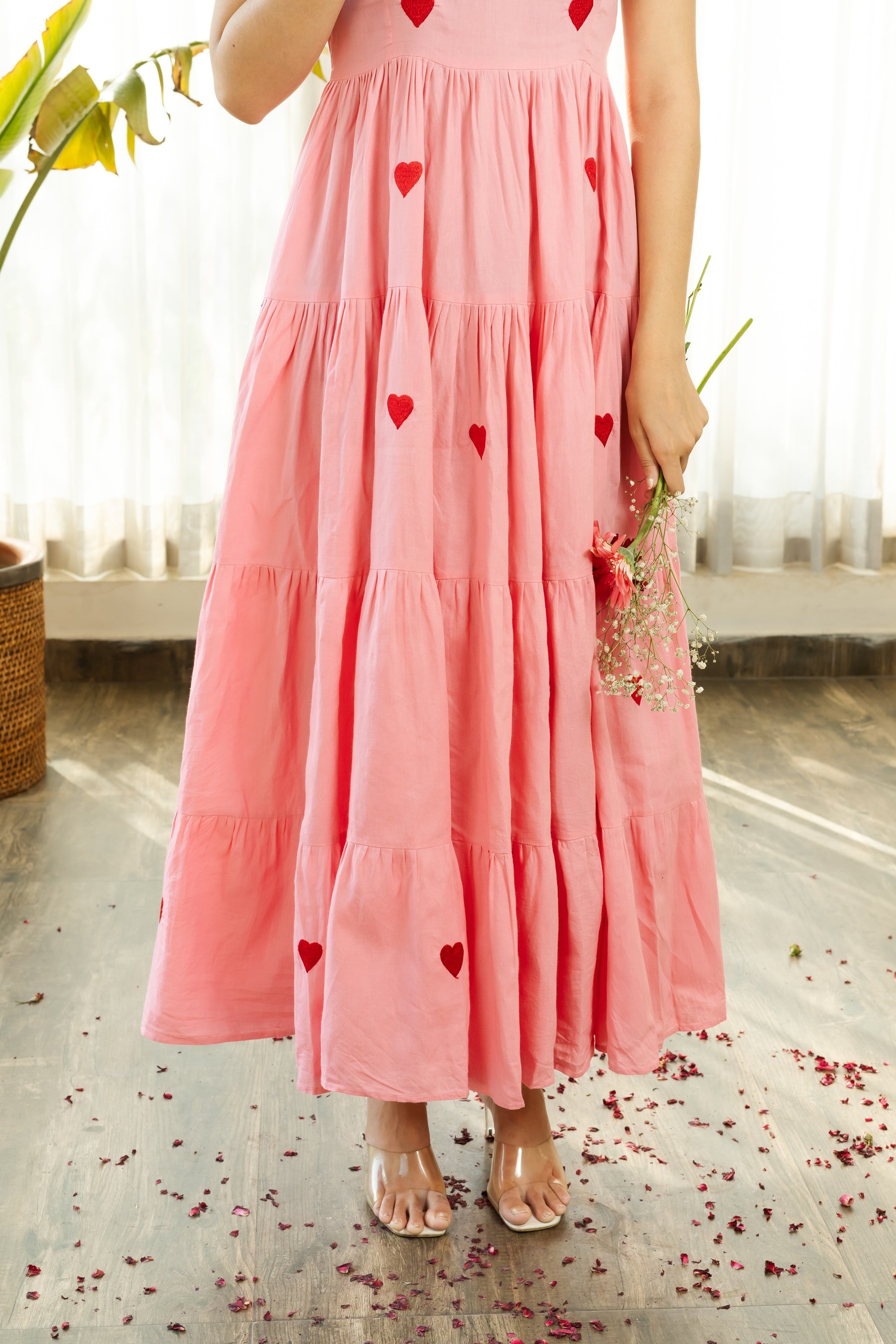 FLAMING DRESS - Sarnya