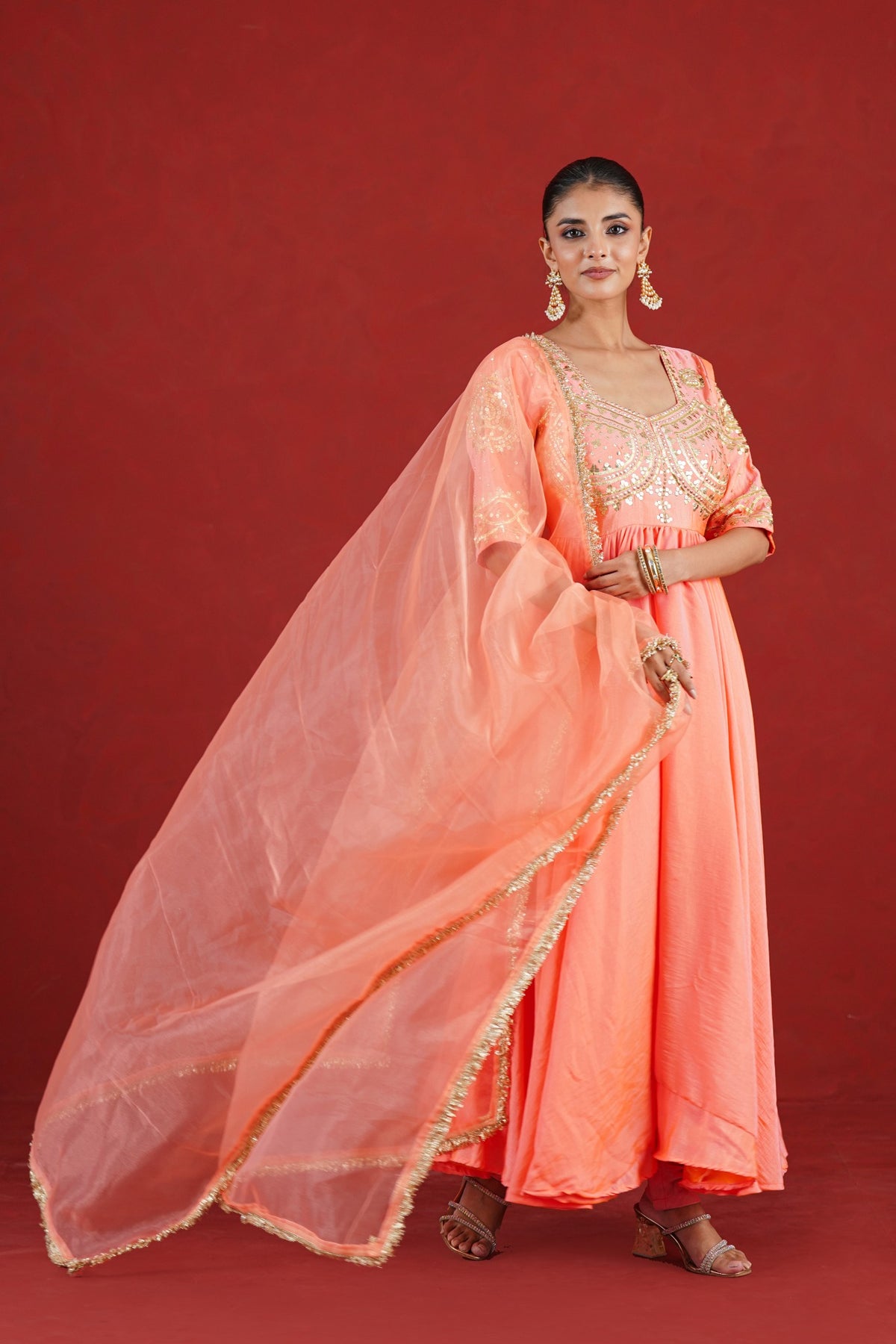 Inara peach hand embroidered kurta set with organza dupatta