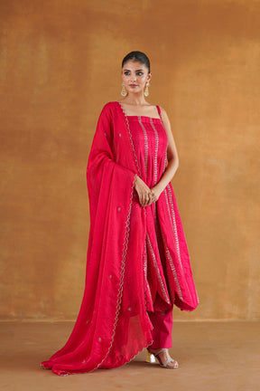 Naaz red kalidar kurta set styled with dupatta