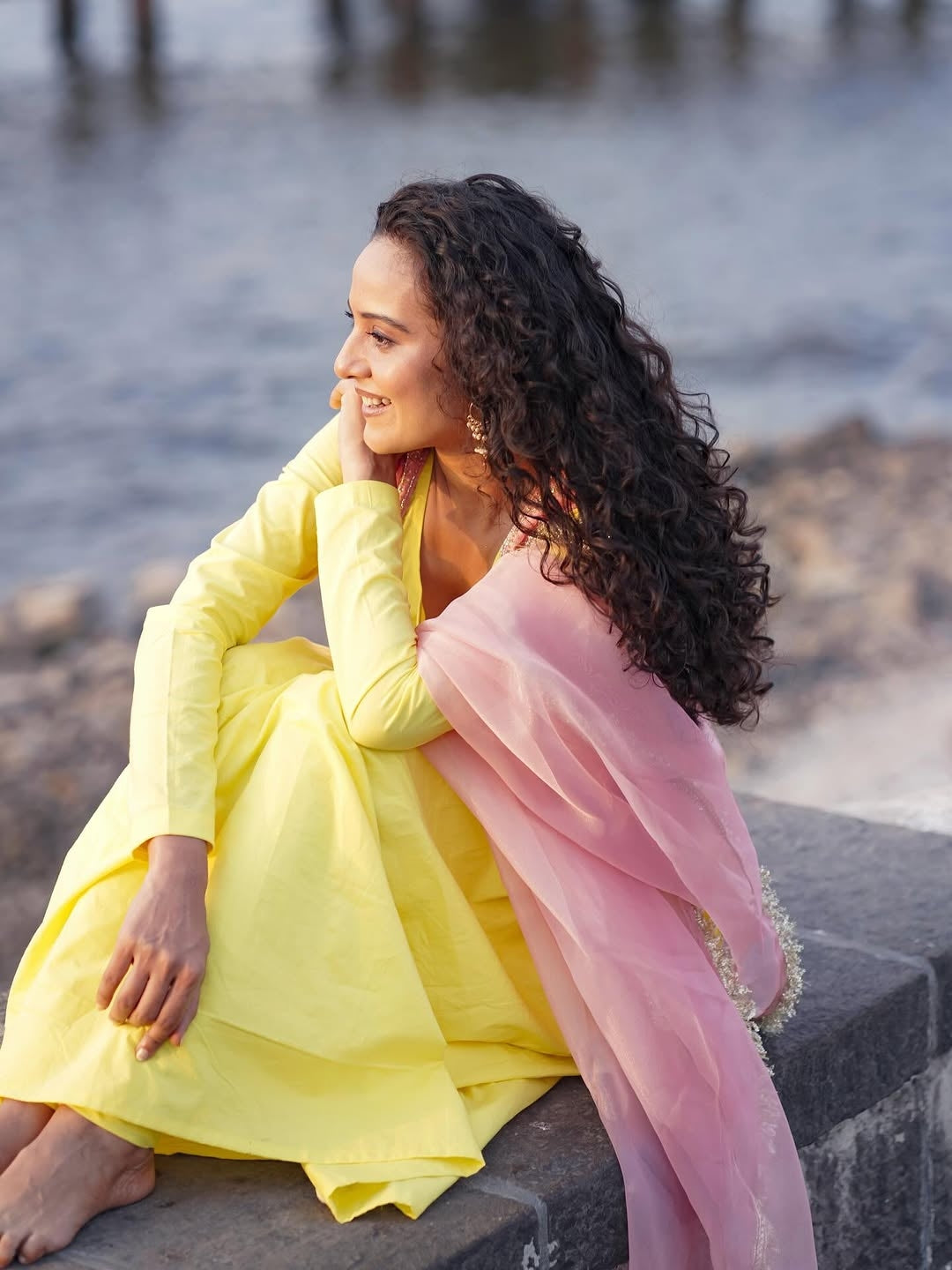 AAINA YELLOW SUIT SET WITH PINK EMBROIDERED CROP JACKET
