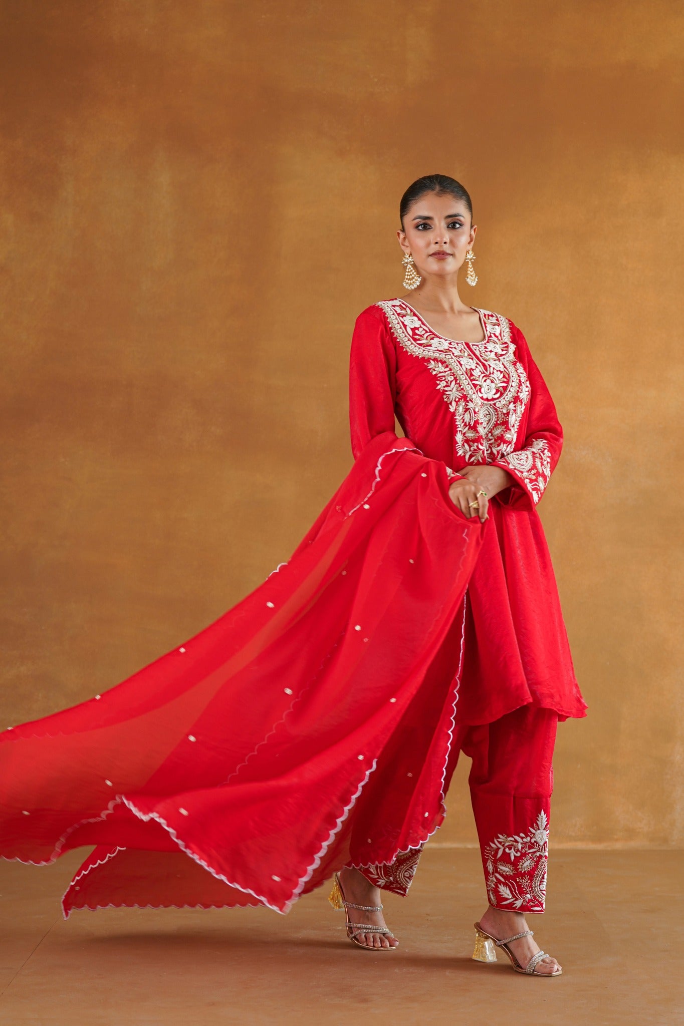 Zarveen red hand embroidered salwar kurta set with dupatta