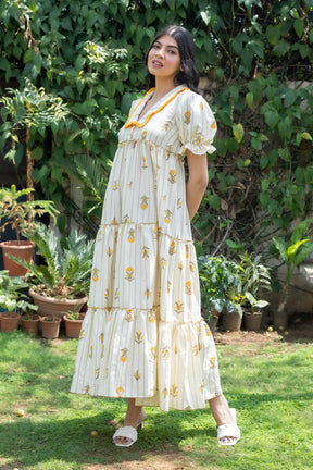 YELLOW LILY DRESS - Sarnya