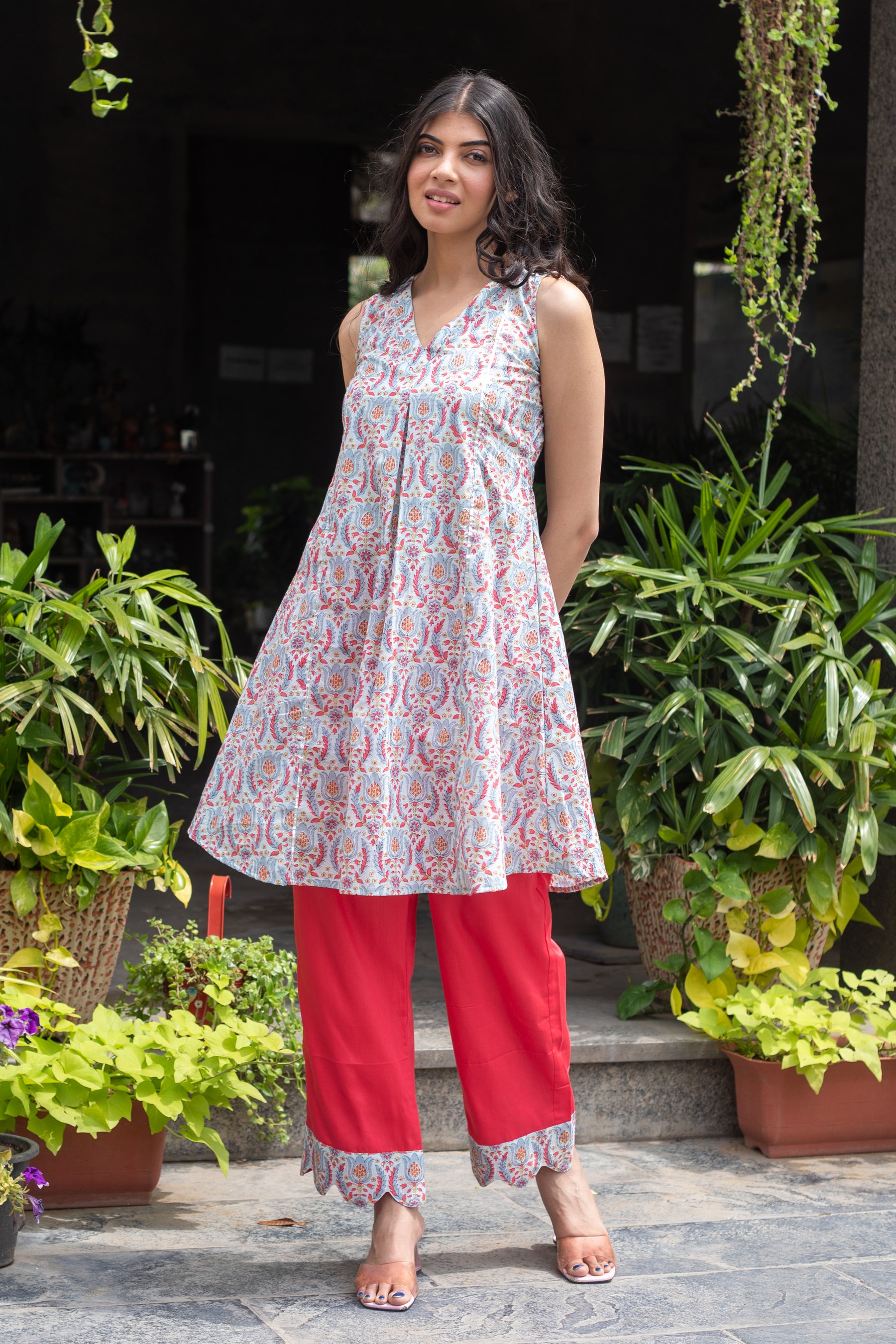 VAMIKA SET - Sarnya