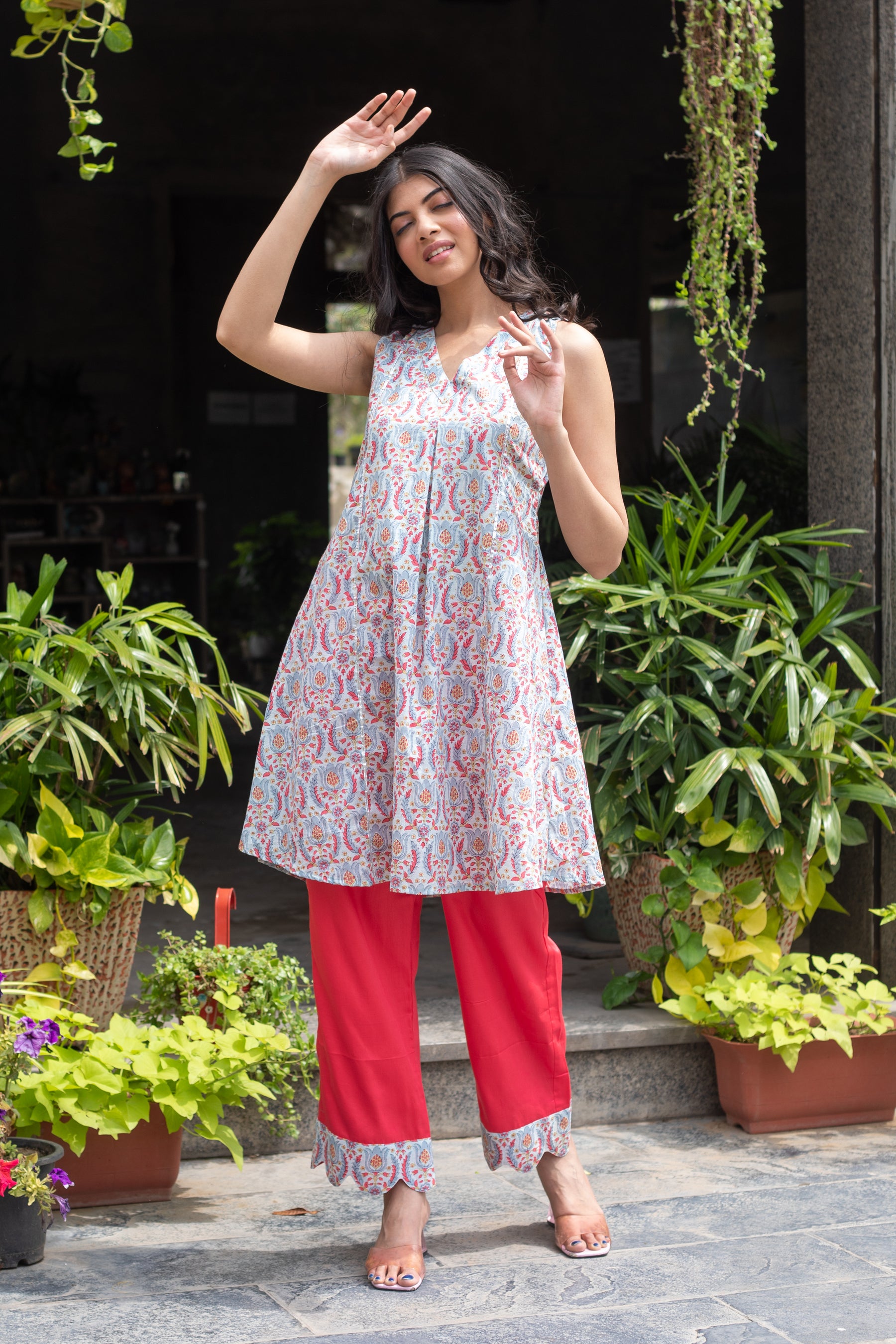 VAMIKA SET - Sarnya