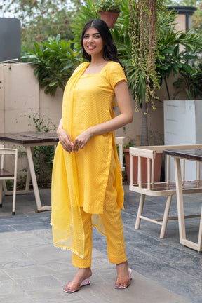 SONIKA SUIT SET - Sarnya