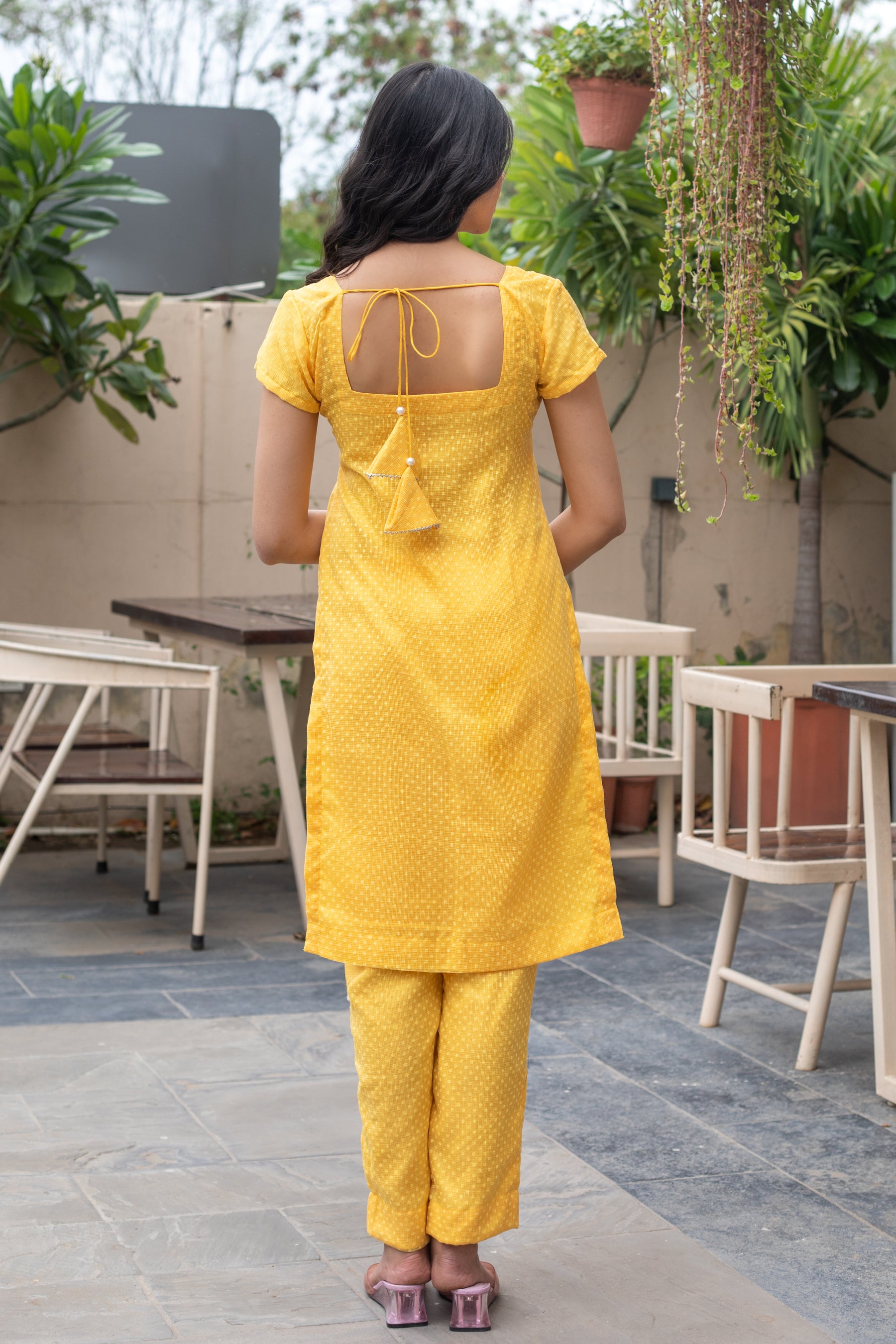 SONIKA SUIT SET - Sarnya