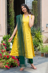 PRICKLY FLOWER SUIT SET - Sarnya